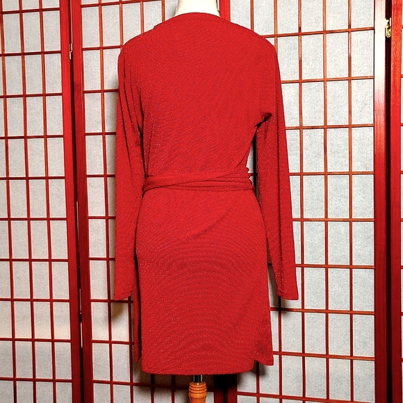 #12 Micheal Kors Crimson Sparkle Dress. Size: M - Picture 4 of 8